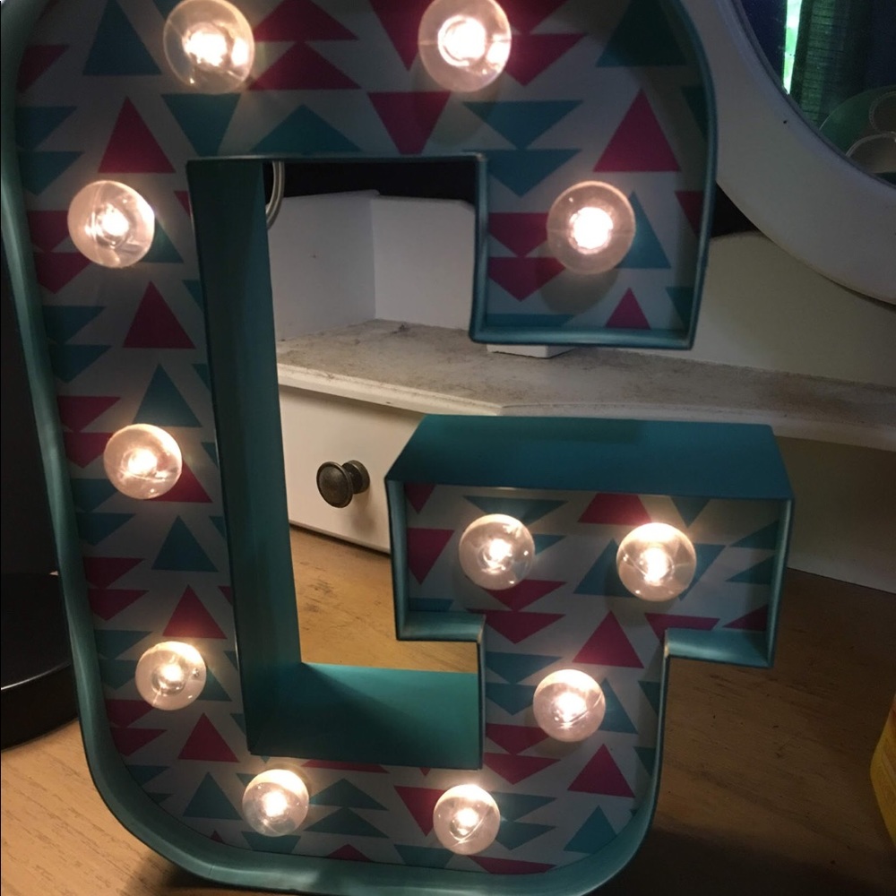 Light up G